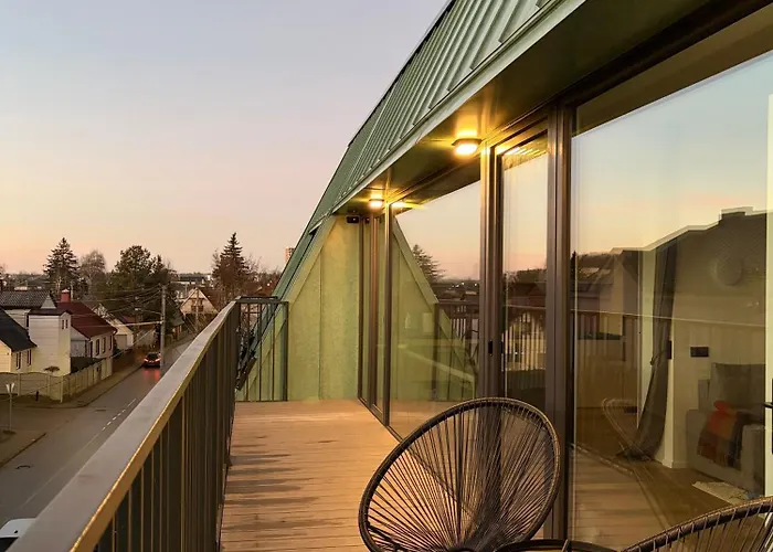 Designer Penthouse With Huge Terrace & Fast Wi-fi Apartmán