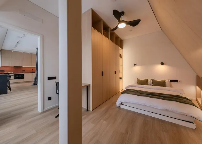 Apartmán Designer Penthouse With Huge Terrace & Fast Wi-fi